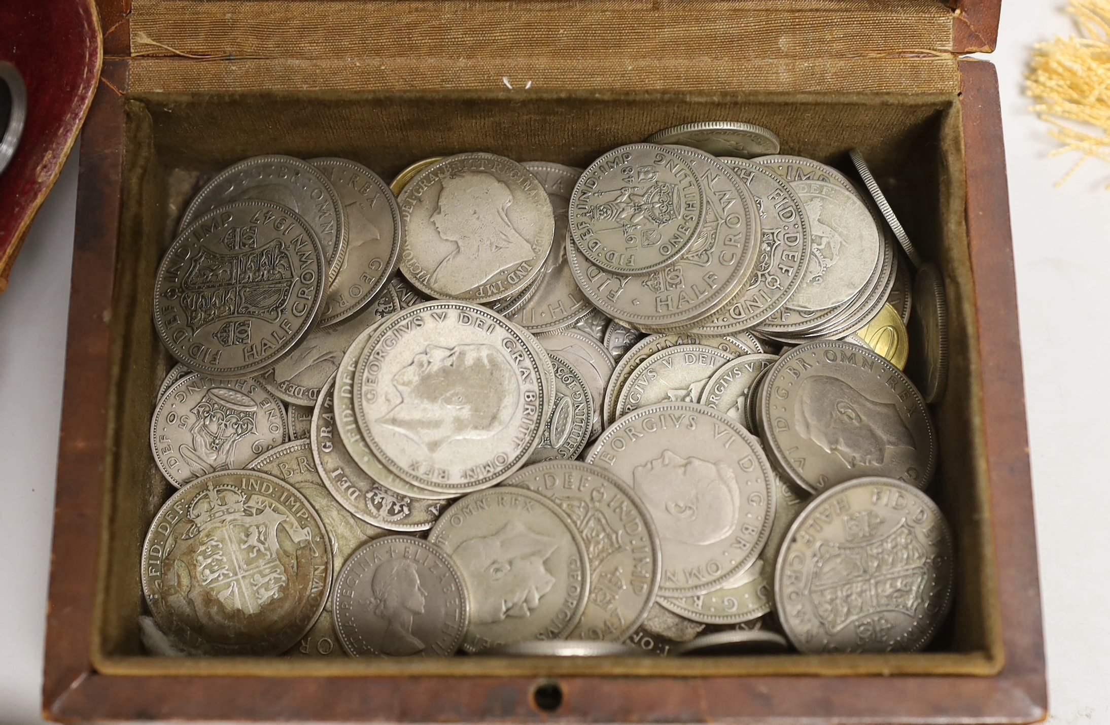 A group of mixed collectables to include a group of various coins such as crowns, half crowns and shillings, opera glasses, a skipping rope, Chinese enamelled pin dishes, fans etc.